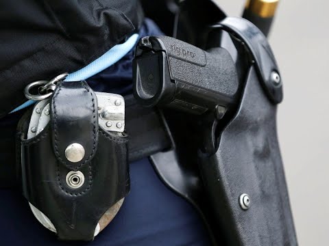 POLICE CHOICE Of Handguns!  Here Are The Top 5 Pistols Police Choose For Protection!
