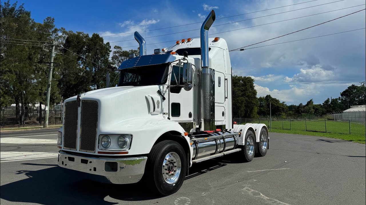 2010 Kenworth T408 - YouTube