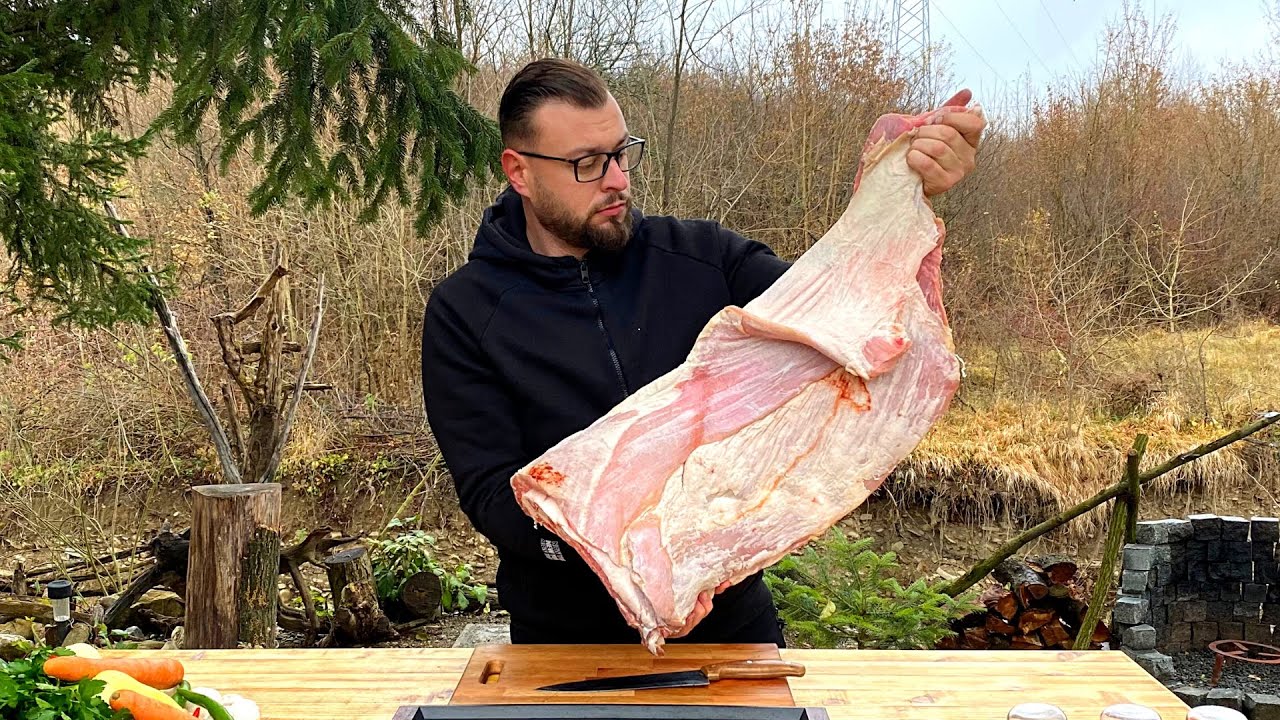 Телячьи ребрышки под крышкой, традиционный способ приготовления мяса.