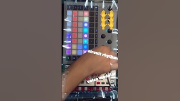 A friendly combination of Circuit Rhythm and Volca Modular.