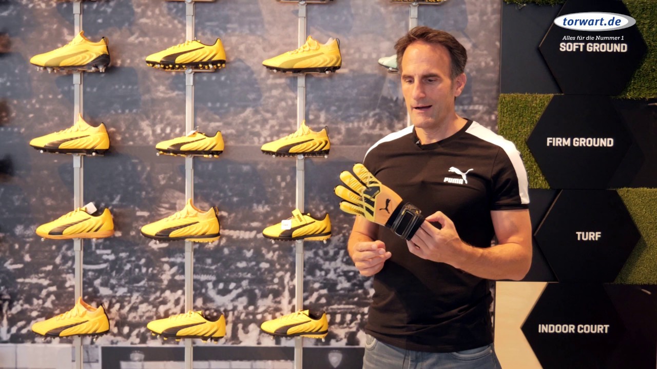 Puma Torwarthandschuhe: One Grip 1 RC Junior (Produktvideo)