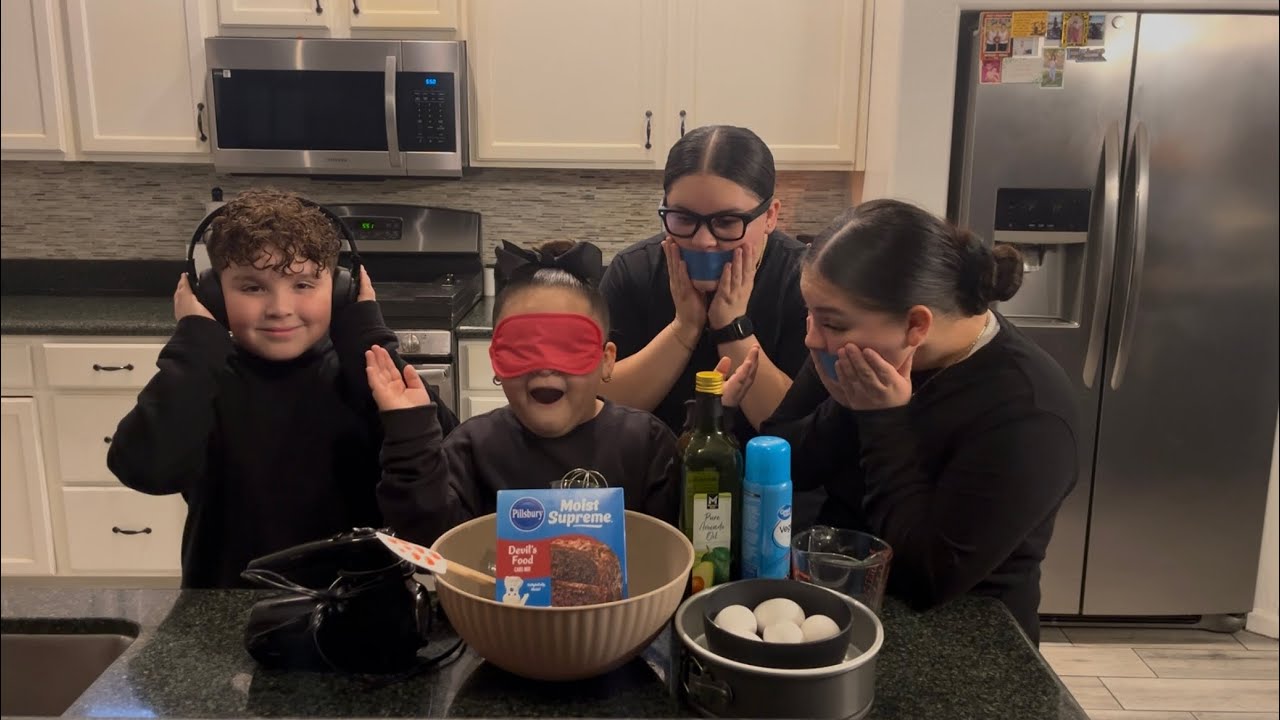 Blind Deaf Mute Baking Challenge Round 2!!! 🎂🧑‍🦯‍➡️🎧🤐