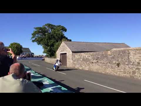 Dean Harrison | SOUTHERN 100 | Near Crash! - Isle of Man