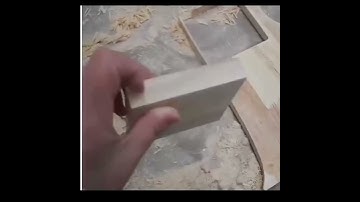 3 axis cnc router machine do cutting and engraving working