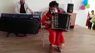 Nelbeki Reqsi Bayramova Nezrin