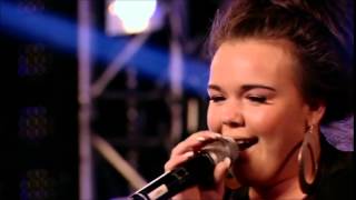 Celebrity Amy Mottram - One and Only Net Worth