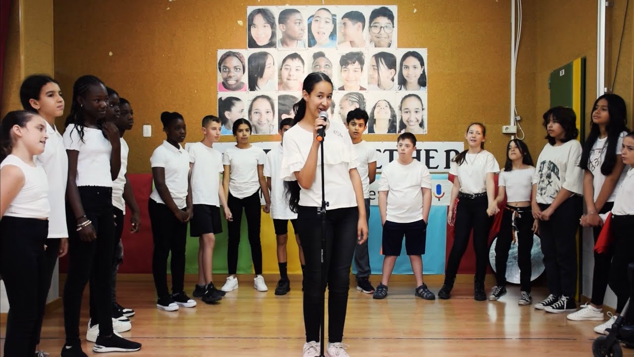 WITH A LITTLE HELP FROM MY FRIENDS. Cover by CEIP NARCISO YEPES. MURCIA