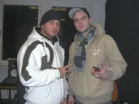 Bizzy Montana & CashMo - Sie kucken jetzt - Fruity Loops 7 (version 2) bekijken op YouTube Bizzy Montana & CashMo - Sie kucken jetzt - Fruity Loops 7 (version 2) bekijken op YouTube