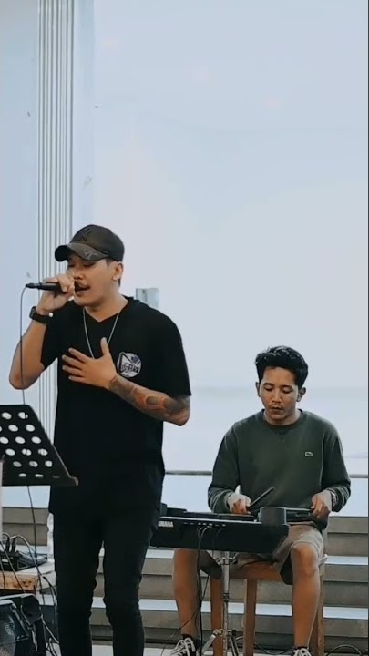 Chrisye - Kala Cinta Menggoda (Live Cover By Actual )