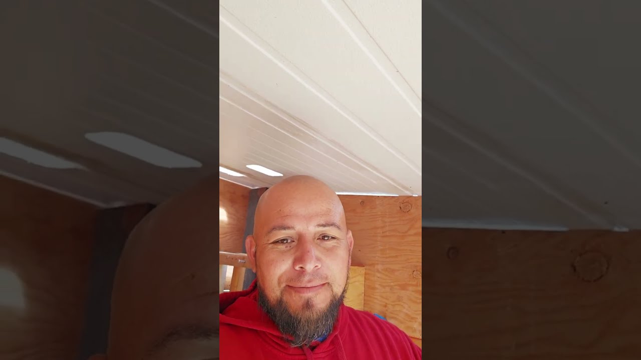 Manden este video a radio bilingue para que me ponga una cancion de los hermanos zaizar