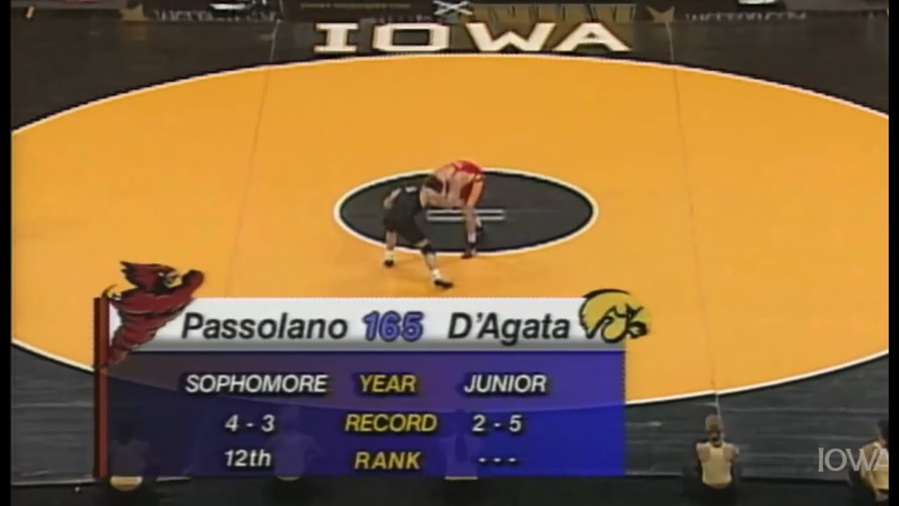 Студенческая борьба 2002 года: Джейсон Д'Агата, Айова, против Ника Пассолано, Университет штата А...