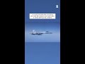 Jet russi sfiorano un aereo militare britannico sul Mar Nero: il video diffuso da Londra
