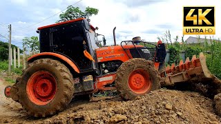 เละไปหมด 🚜🚜🚜 รถไถ KUBOTA M108S ดันดินสุดแรง หน้างานสุดแคบแข่งกับฝน ลุ้นติดหล่มตลอดเวลา ⛈⛈⛈