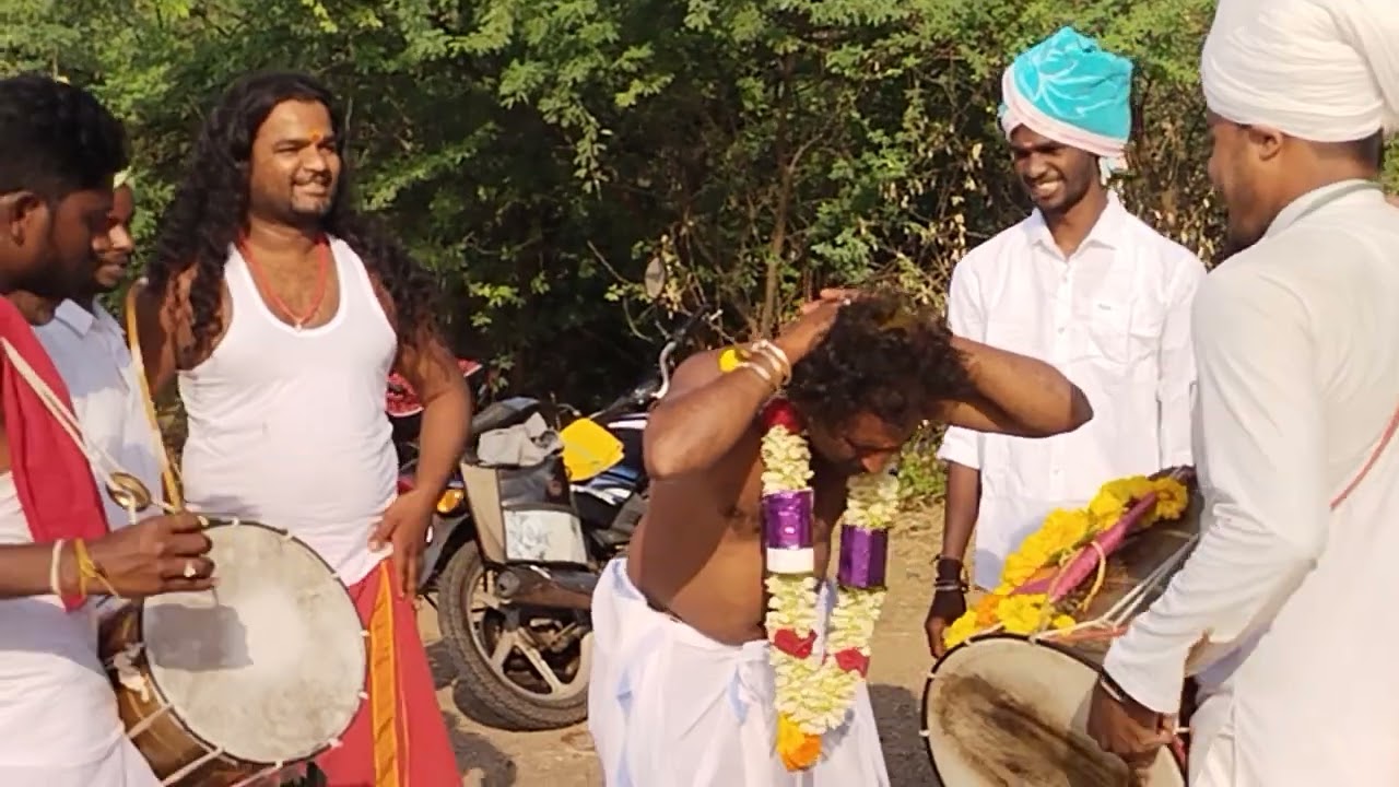 ఉరుముల మల్లెల సుబ్బు. నరసింహ స్వామి. సింహాసనం.8978773130.9133509370