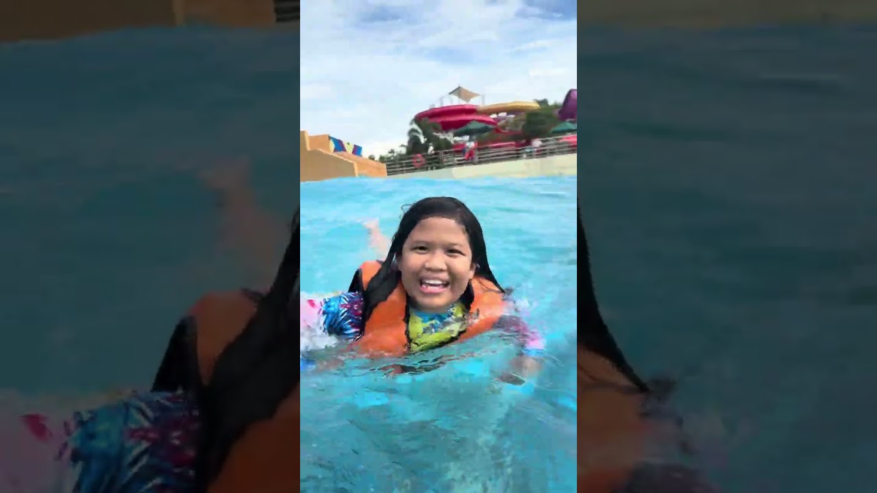 SWIMMING TIME @ AQUA PLANET 