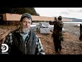 La cabaña de Dave y Hans necesita muros con urgencia | Operación  Alaska  | Discovery en Español