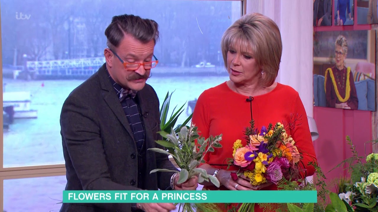 Wedding Bouquet Trends For 2018 | This Morning