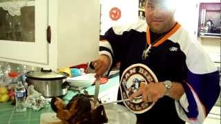 BRIAN DEEP FRYS A TURKEY THANKSGIVING 2012 PART 2