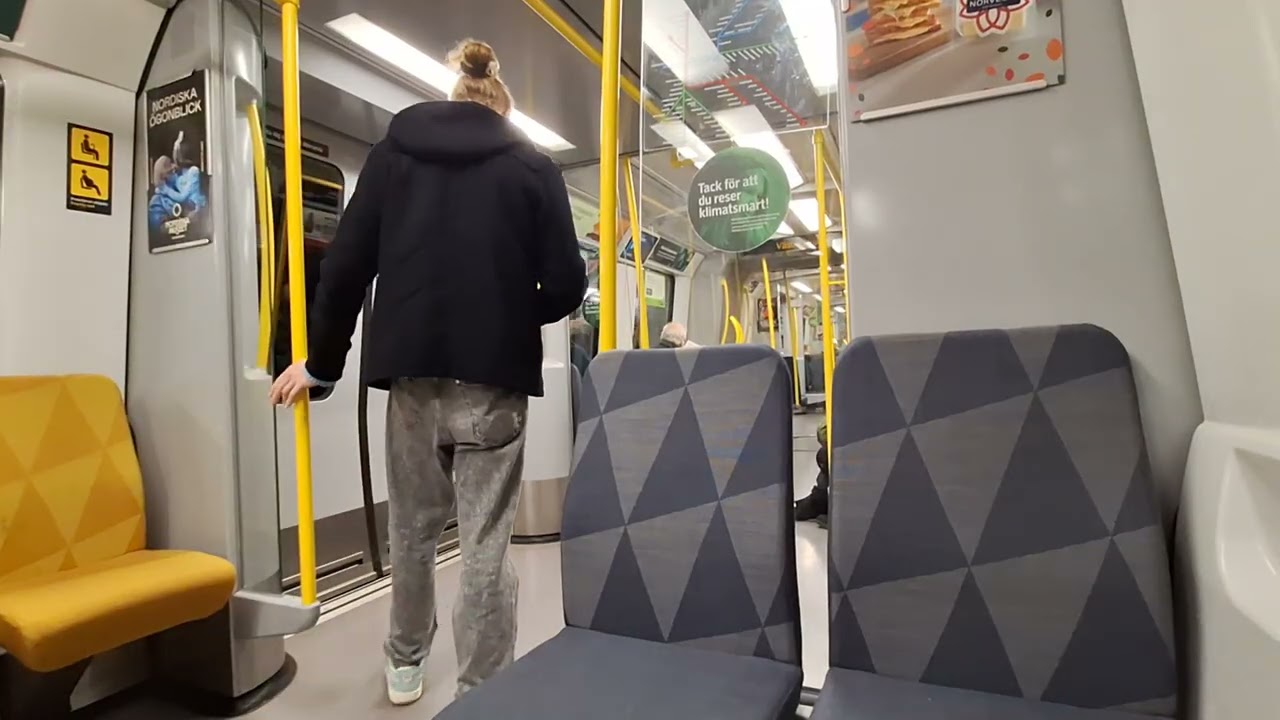 Sweden, Stockholm, Stadshagen To Sundbyberg Subway Ride | Tunnelbana 