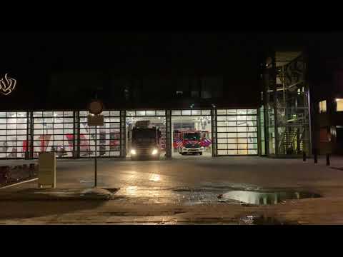 P1 096851 brandweer Leerdam schoorsteenbrand Meerkerk