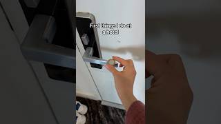 Hotel security safety hacks ☺️ #travelhacks #travelsmart
