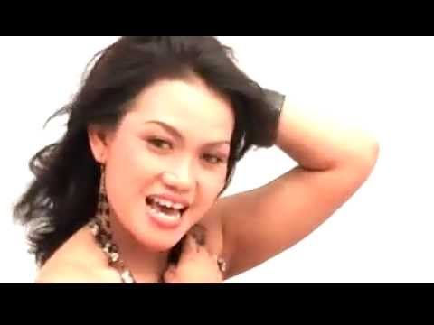 Titin Jayanti \