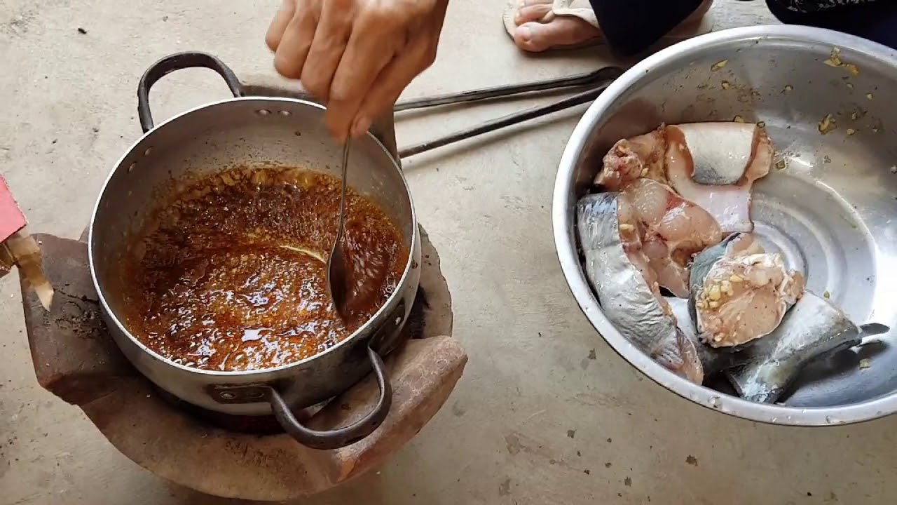 HOW TO COOK Khor Fish - Cambodian Food