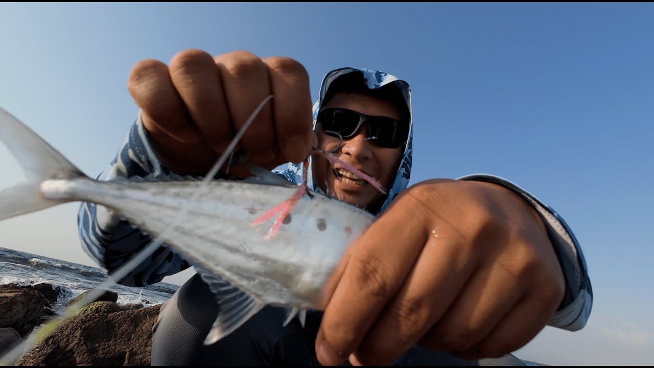 Fish Overload queen fish overload in strong wind fishing - YouTube