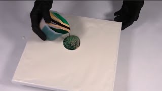 Let’s Spin Gold & Green