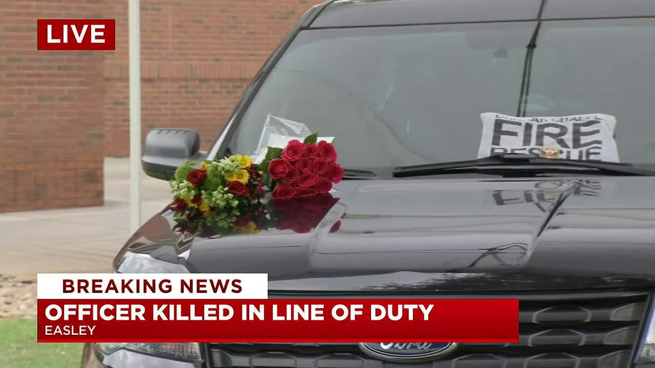 Easley Police Officer killed in the line of duty - YouTube
