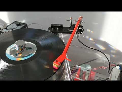 ვიდეო: Tonearm: რა არის ეს? ტურნირის მორგება ჭურჭლისთვის. ტანგენციალური და რადიალური შეხედულებების ეფექტური მასა. მათი სიგრძე