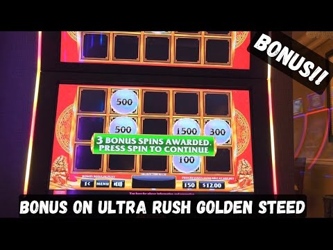 Beautiful line hit on a $3.75 bet on Blake Shelton in Vegas! #slots #casino #slotmachine #vegas