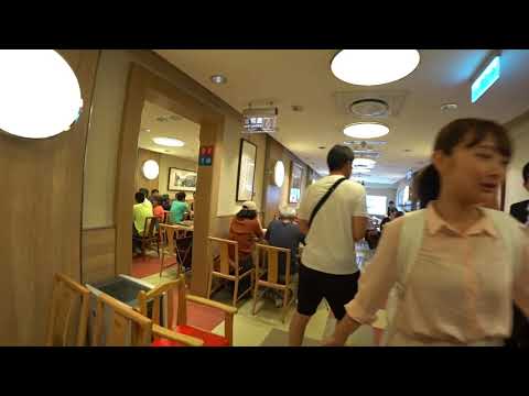 台北市　鼎泰豐（ディンタイフォン）店内情景　２