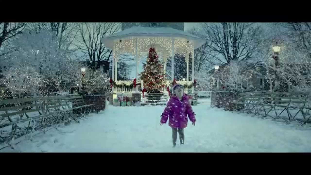 Alison Krauss & Robert Plant "Light of Christmas Day" Music Video Love the Coopers