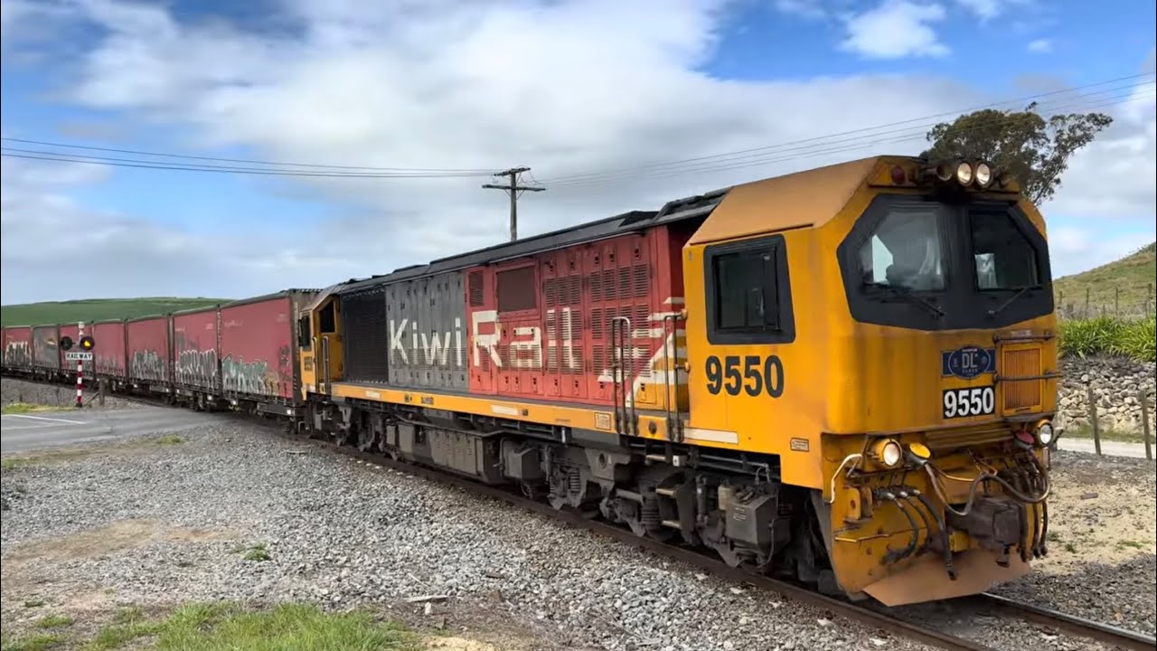 Following Train 623 Napier to Waipukurau - YouTube