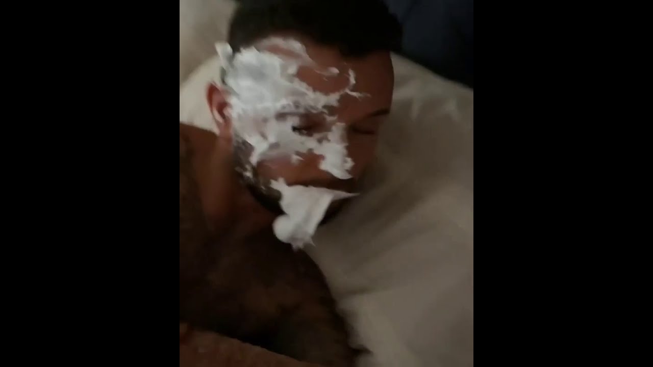 My girl and I don't use an alarm clock 😂😅 || HAMMY TV