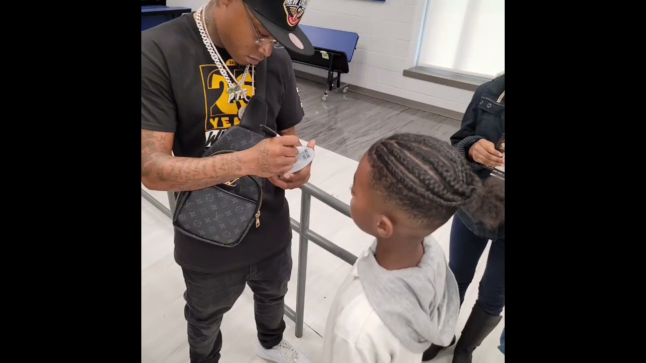 Miami Mike Speaks at Alcy Elementary School