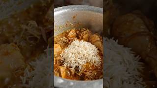 Indian chief look so good #chif#cook#diliciousfood #kary#cary#viralcook#short