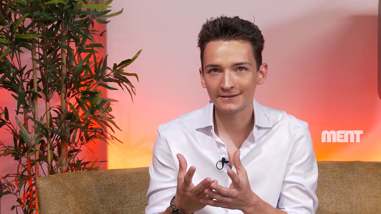 Thomas Julian: 'mensen denken dat ik pas ben begonnen, maar ik speel al sinds m'n 5e piano.'