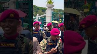Download Lagu Momen Jalan Barenh Tentara Gagah Marinir TNI Angkatan Laut #tentara #marinir #tni #tnial MP3