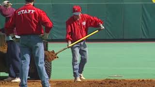 Phillies Grounds Crew Veterans Stadium