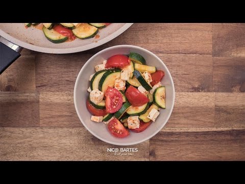 Kartoffel Zucchini Tomatenauflauf. 