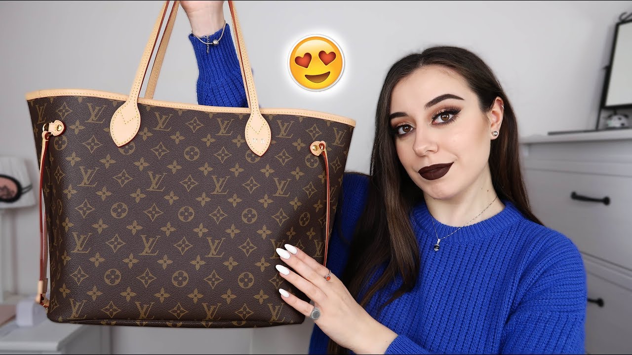 COSA C'È NELLA MIA BORSA? // Work Edition 💼