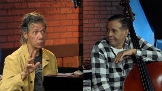 Chick Corea and Stanley Clarke Demonstrate How to Keep the Form of a Song While Improvising chords