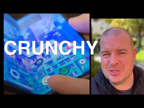 Galaxy Z Fold 4 Crunching Sound When Opening and Closing