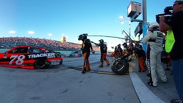 360 Video: Martin Truex Jr. pit stop at Homestead-Miami Speedway
