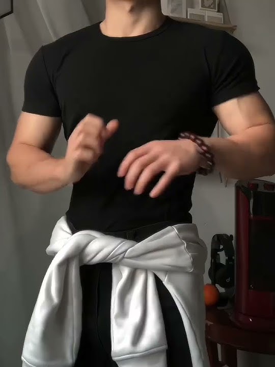 become like toji fushiguro train your body and physics #gym #anime #motivation #jujutsukaisen