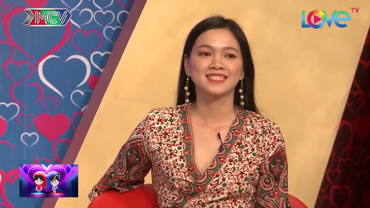 Nữ doanh nhân XINH ĐẸP khiến chàng trai bị KHỚP, ngồi yoga, bấm độn | BMHH xinh đẹp hơn mỗi ngày