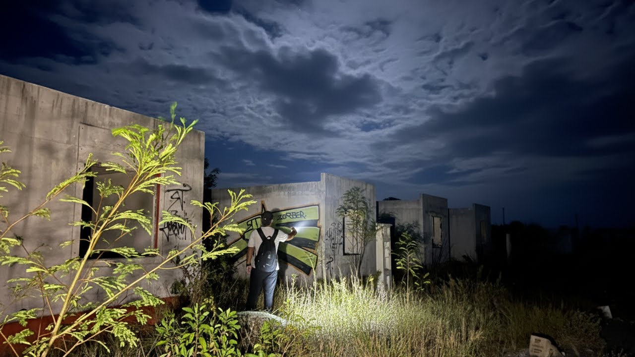 Pase la Noche en una Colonia Fantasma Abandonada en medio de la nada