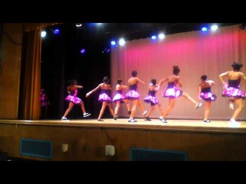 willow smith fireball DANCERS, JAH PERFORM